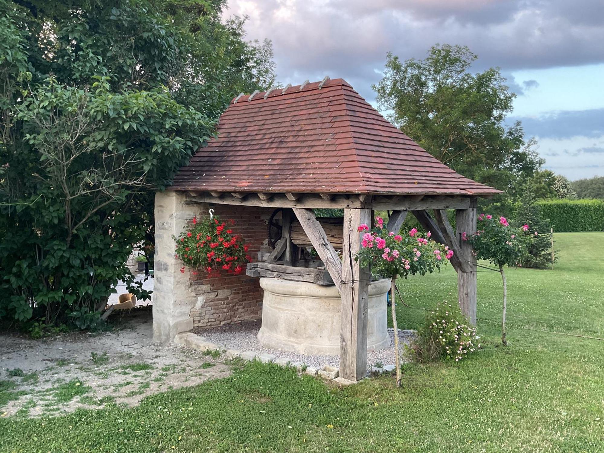 La Réserve de Rilhat Cognat-Lyonne Exterior foto